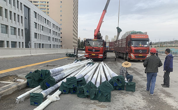 石河子太阳能路灯在严寒地区的应用与耐寒配置 石河子太阳能路灯在严寒地区的应用与耐寒配置