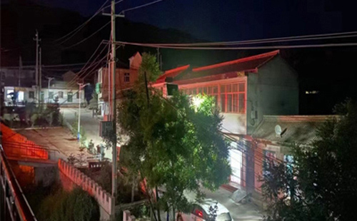 石河子太阳能路灯在暴雪天气下的应对策略