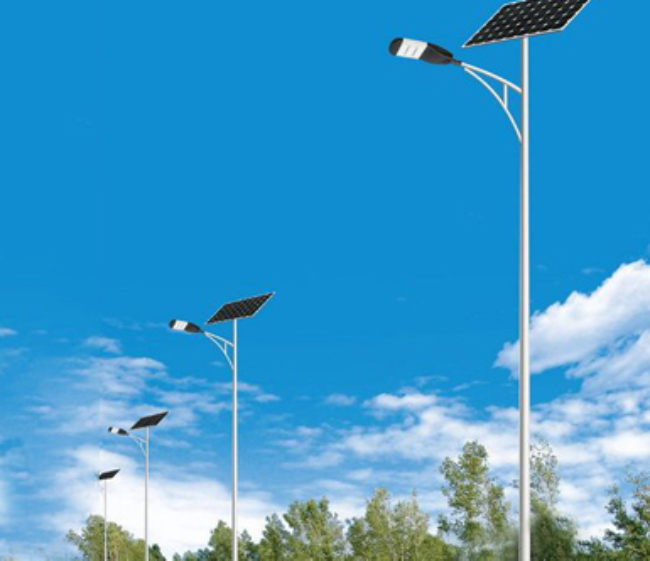 石河子太阳能路灯维护时，这些细节别忽略！